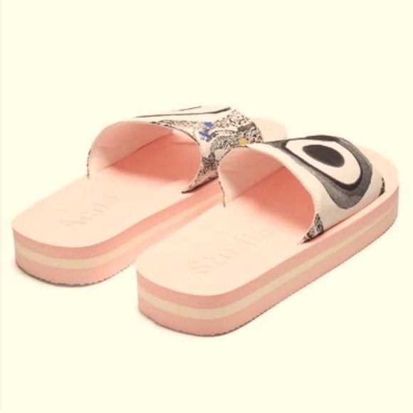 ACNE Tanya Eyeball Slides. Streetwear favorite, Size 8. Made in Italy. - Picture 3 of 3